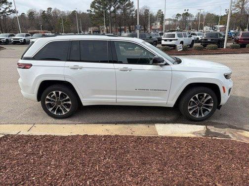2023 Jeep Grand Cherokee 4xe Overland