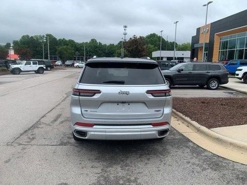 2021 Jeep Grand Cherokee L Summit