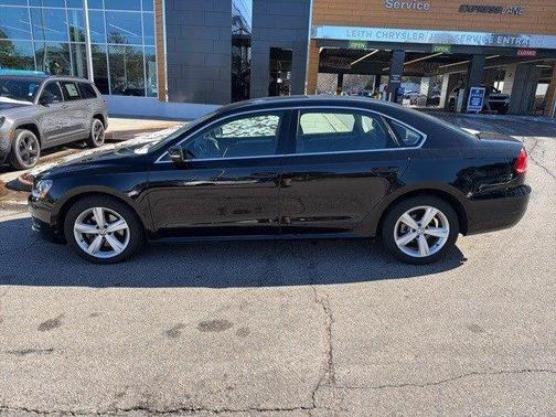 2014 Volkswagen Passat 1.8T SE