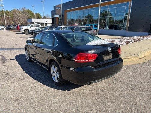 2014 Volkswagen Passat 1.8T SE