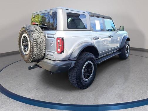 2022 Ford Bronco Badlands