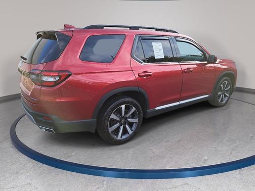 Red 2025 Honda Pilot Touring