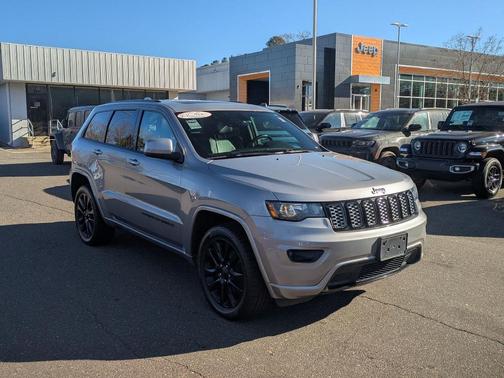 2018 Jeep Grand Cherokee Altitude
