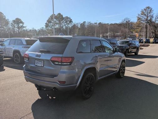 2018 Jeep Grand Cherokee Altitude