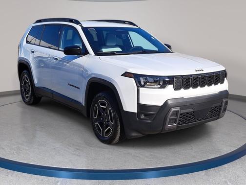 Bright White Clearcoat 2026 Jeep Cherokee LAREDO/LIMITED