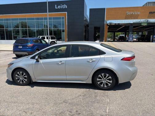 Silver 2022 Toyota Corolla Hybrid LE