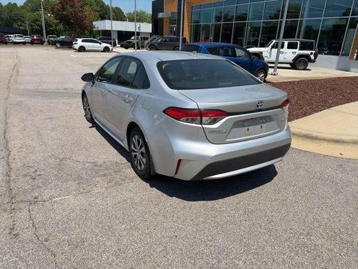 Silver 2022 Toyota Corolla Hybrid LE