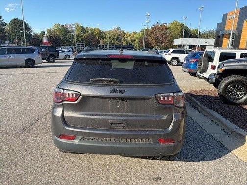2022 Jeep Compass Altitude