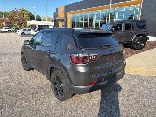 2022 Jeep Compass Altitude