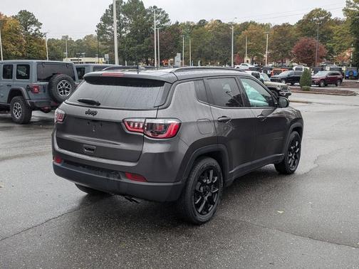 2022 Jeep Compass Altitude