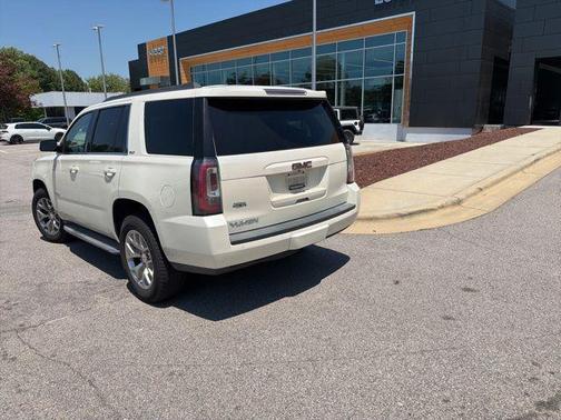 White Diamond Tri-Coat 2015 GMC Yukon SLT