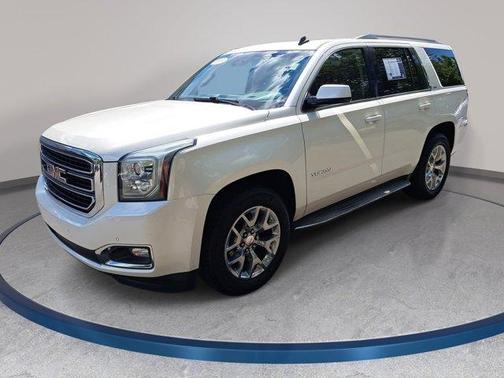 White Diamond Tri-Coat 2015 GMC Yukon SLT