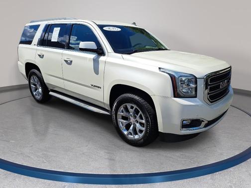 White Diamond Tri-Coat 2015 GMC Yukon SLT