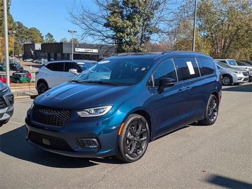 2025 Chrysler Pacifica Limited