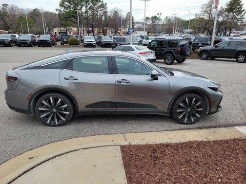 2023 Toyota Crown Platinum