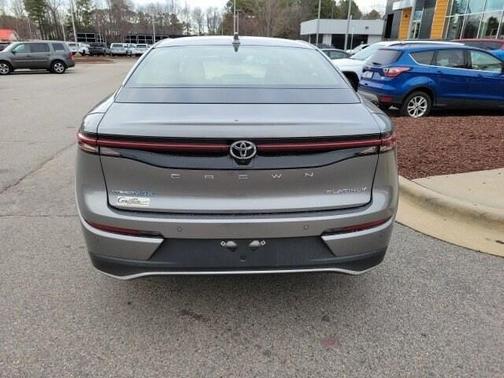 2023 Toyota Crown Platinum