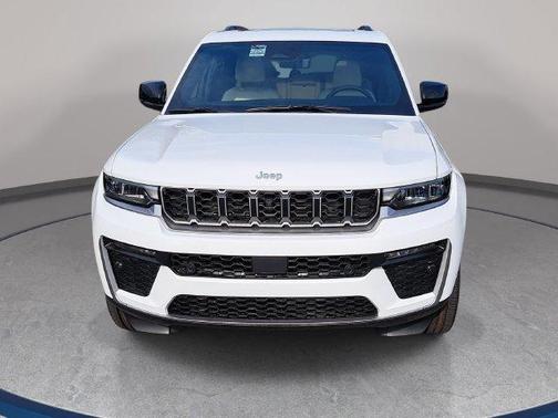 Bright White 2026 Jeep Grand Cherokee Limited 4x4