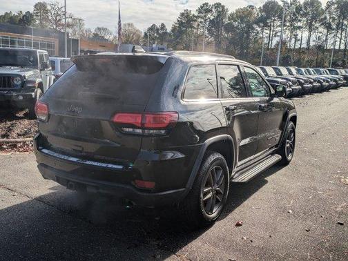 2016 Jeep Grand Cherokee Laredo