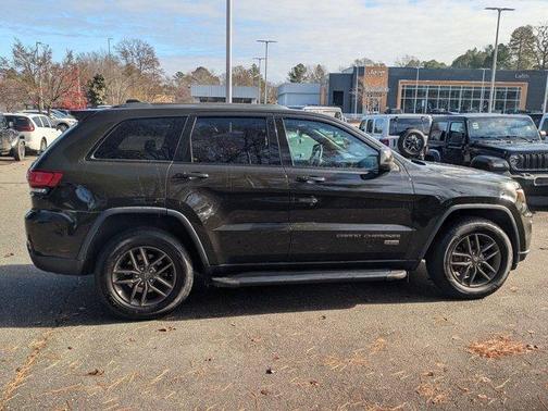 2016 Jeep Grand Cherokee Laredo