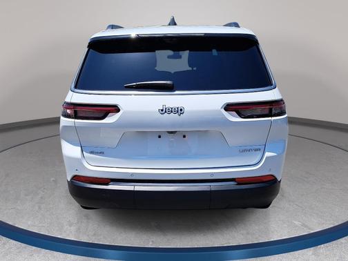 Bright White 2026 Jeep Grand Cherokee Limited
