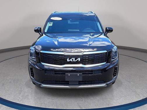 Black 2022 Kia Telluride S