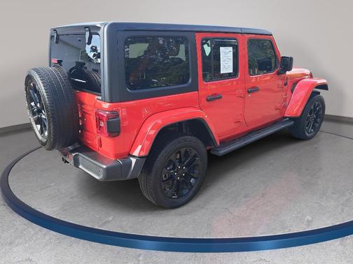 Firecracker Red Clearcoat 2021 Jeep Wrangler Unlimited 4xe Sahara