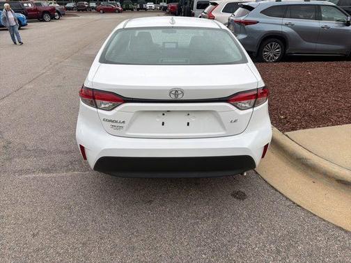 Ice 2024 Toyota Corolla LE