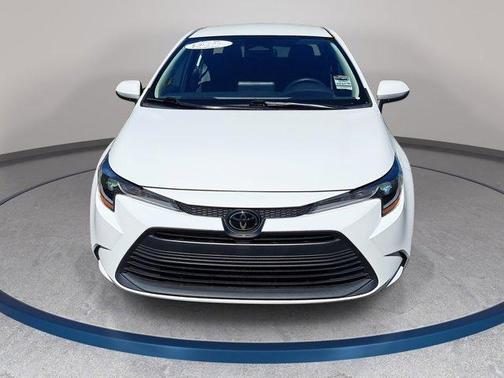 Ice 2024 Toyota Corolla LE