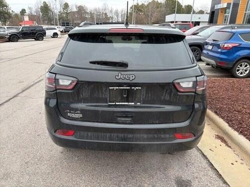 2022 Jeep Compass Altitude