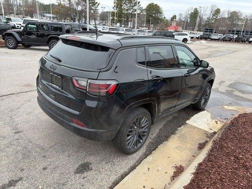 2022 Jeep Compass Altitude