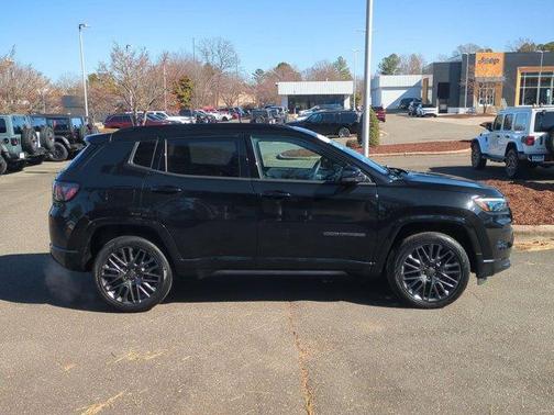 2022 Jeep Compass Altitude