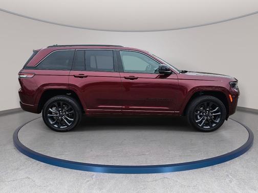2026 Jeep Grand Cherokee Limited Reserve 4x4