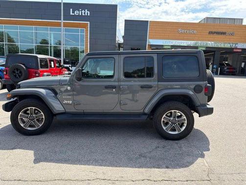 Sting Gray Clearcoat 2022 Jeep Wrangler Unlimited Sahara