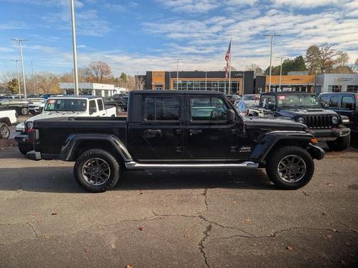 2020 Jeep Gladiator Overland