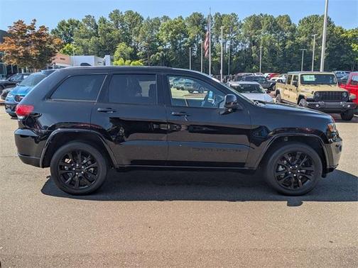 2022 Jeep Grand Cherokee WK Laredo