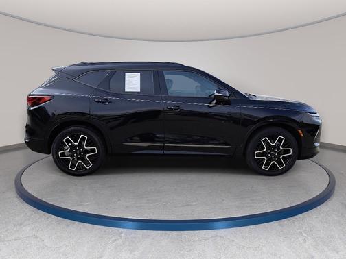 Black 2023 Chevrolet Blazer RS