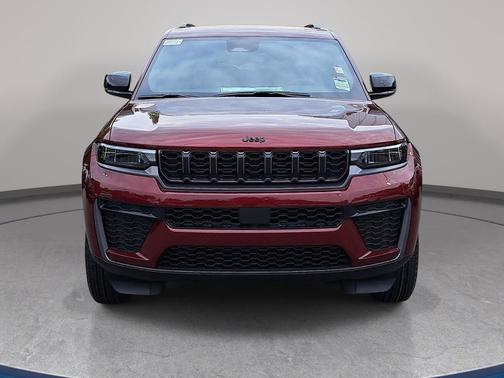 Velvet Red Pearlcoat 2026 Jeep Grand Cherokee Laredo