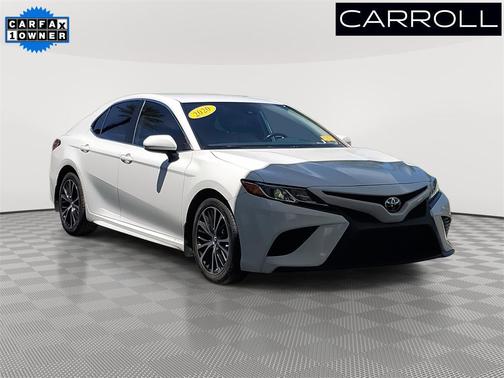 2020 Toyota Camry SE Nightshade