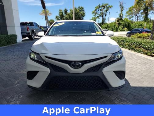 2020 Toyota Camry SE Nightshade