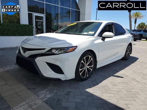 2020 Toyota Camry SE Nightshade