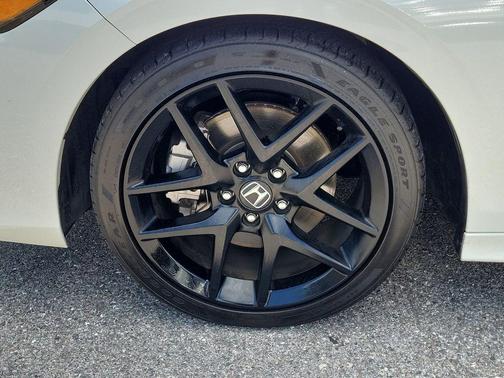 Platinum White Pearl 2024 Honda Civic Si Base
