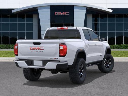 2025 GMC Canyon AT4