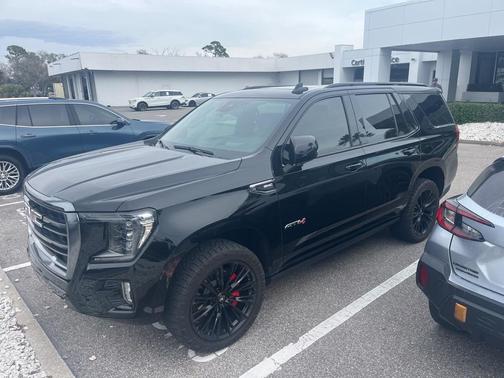 2023 GMC Yukon AT4