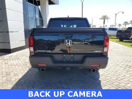 2023 Honda Ridgeline Black Edition