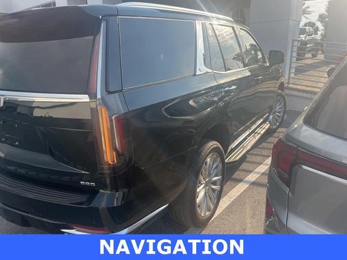 2022 Cadillac Escalade Luxury