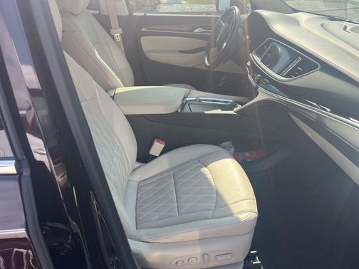 Rich Garnet Metallic 2023 Buick Enclave Avenir