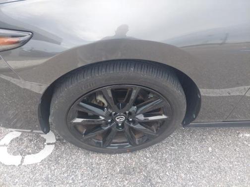 2022 Mazda Mazda3 FWD w/Premium Package