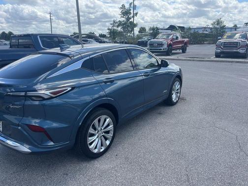 Ocean Blue Metallic 2024 Buick Envista Avenir
