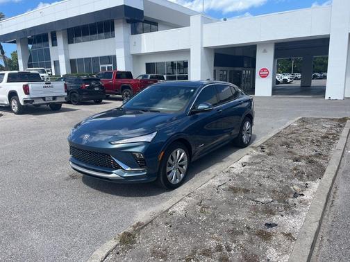 Ocean Blue Metallic 2024 Buick Envista Avenir