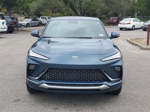 Ocean Blue Metallic 2024 Buick Envista Avenir